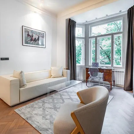 Appartement Elegant Paris Ave With A Terrace *