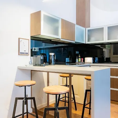 Apartment Elegant Paris Ave With A Terrace