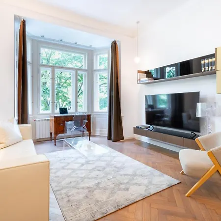 شقة Elegant Paris Ave With A Terrace *