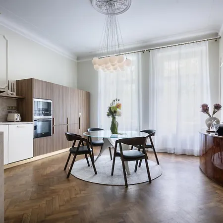 Elegant Paris Ave With A Terrace شقة *
