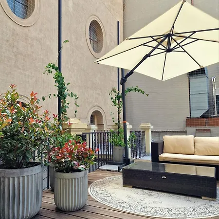 Elegant Paris Ave With A Terrace شقة براغ