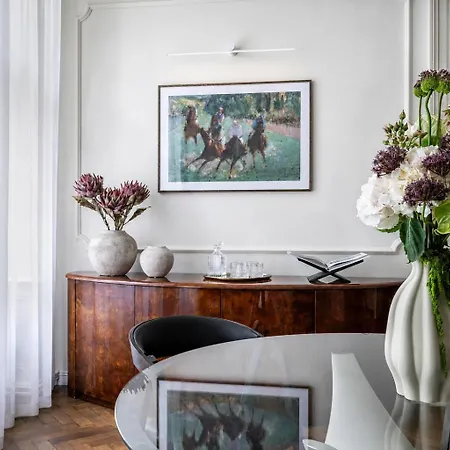 Elegant Paris Ave With A Terrace Apartman Prága