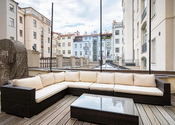 Lejlighed Elegant Paris Ave With A Terrace Prag